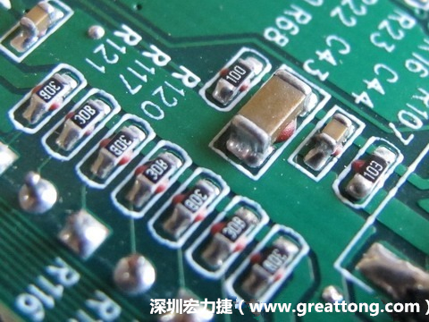 何謂SMT「紅膠」制程？什么時(shí)候該用紅膠呢？有何限制呢？